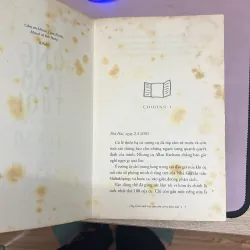 Ông trăm tuổi trèo qua cửa sổ và biến mất 976410