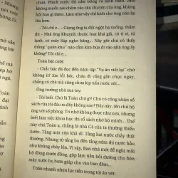 Người và xe chạy dưới ánh trăng - Hồ Anh Thái 1019119