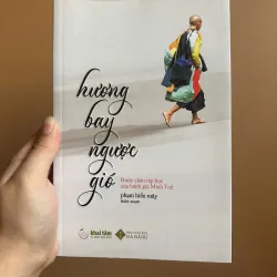 Hương bay ngược gió: Bước chân tập học của hành giả Minh Tuệ