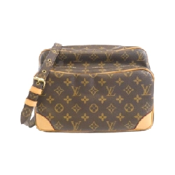 Túi xách vai Louis Vuitton Monogram Nile M45244