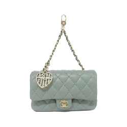 Túi charm AP4760 của Chanel