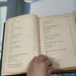 [MIỄN PHÍ BỌC SÁCH] What's in the Bible - Có gì trong Kinh Thánh - R.C. Sproul & Robert Wolgemuth 990352