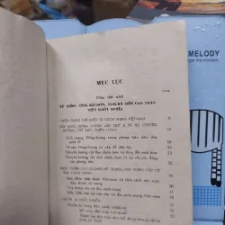 Sách: Lịch sử cách mạng Tháng Tám - TG: Văn Tạo - Thành Thế Vỹ - Nguyễn Công Bình (A3) 735255