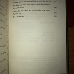 Lý luận văn hoá, văn nghệ Việt Nam - Nền tảng và phát triển 599052