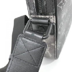 Túi đeo chéo Louis Vuitton Monogram Galaxy Alpha M44165 613872