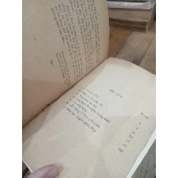 Truyện kinh dị - Edgar A. Poe 1035807