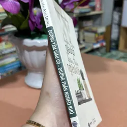 Dưỡng tâm giàu có, dưỡng thân nghèo khó 🌊 594025