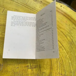 COMBO CÁC TRIỀU ĐẠI VIỆT NAM & CHUYỆN CÁC BÀ HOÀNG TRONG LỊCH SỬ VIỆT NAM 753481