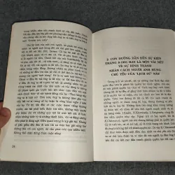 GOÓCBACHỐP - BẠO LOẠN. SỰ KIỆN THÁNG TÁM NHÌN TỪ BÊN TRONG 701078