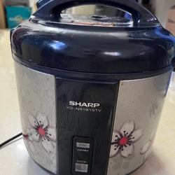Nồi cơm điện Sharp 1,8L
