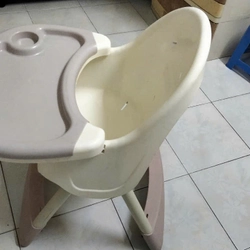 Bàn ăn em bé  498295