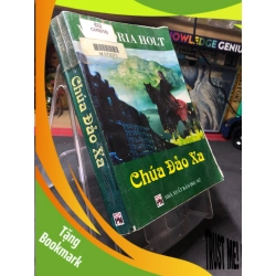 (TẶNG BOOKMARK) Chúa đảo xa mới 60% ố ẩm bong gáy có dấu mộc và viết nhẹ trang đầu 2004 Victoria Holt RBK0906 SÁCH VĂN HỌC