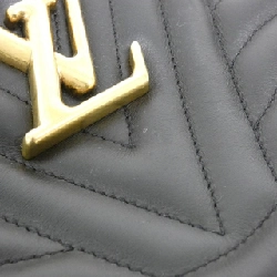 Túi xách vai Louis Vuitton New Wave M51496 609253