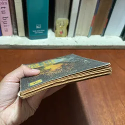 II Tựa sách: Bài Thơ Thôn Vĩ _ Thơ Viết Về Huế Trước 1945 - Nhiều tác giả nổi tiếng - 1987 433359