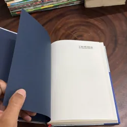 II Tựa Sách: Từ Tinh Thần Nhân Văn Đến Trường Đại Học Hạnh Phúc - Lê Công Cơ - 2023 998085