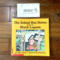 Set 2 cuốn sách ngoại văn Black Lagoon, Used, Bìa mềm, minh họa đẹp, printed 1995 492661