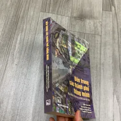 Bên trong các thành phố thông minh, địa điểm, chính trị và đổi mới đô thị.  707135