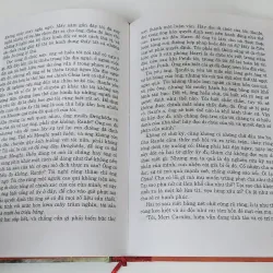 Tiểu thuyết TIẾNG CHIM HÓT TRONG BỤI MẬN GAI (Nhà văn Colleen McCullough) 759341
