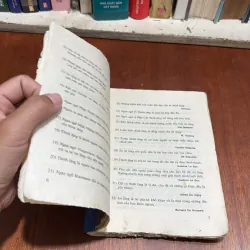 [Sách Không Đẹp, Bị Mốc Và Rách] - II Thinh Lặng Cũng Là Hùng Biện - Hoàng Xuân Việt 800349