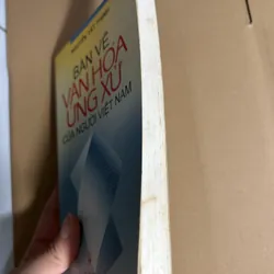 Bàn về văn hoá ứng xử của người Việt Nam 706568