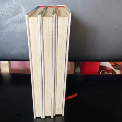 Cẩm Nang Quản Lý, Cẩm Nang Doanh Nhân, và Cẩm Nang Lãnh Đạo 800514