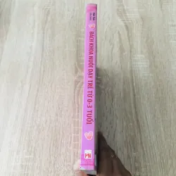 BÁCH KHOA NUÔI DẠY TRẺ TỪ 0 - 3 TUỔI 1000628