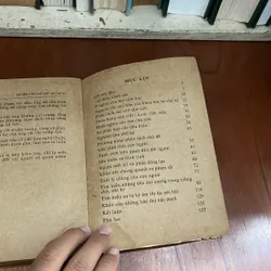 II Sách Xưa: Bút Tích Học _ Nghiên Cứu Chữ Ký Và Chữ Viết - Huỳnh Minh - 1989 576900