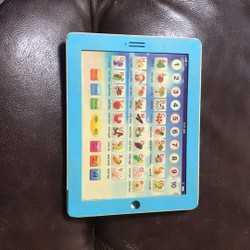 iPad phiên bản đồ chơi cho bé yêu