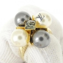 Nhẫn Louis Vuitton Berg Cryme Arrive M M66766 624481