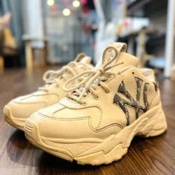 Giày MLB màu trắng sữa size 36, chiều dài chân 23cm, chính hãng, đã qua sử dụng  562988