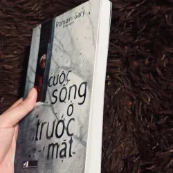 Cuộc sống trước mặt 1003506