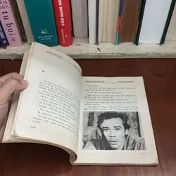 II Tựa Sách: Tình Không Biên Giới - Huỳnh Bá Thành - 1990 605227