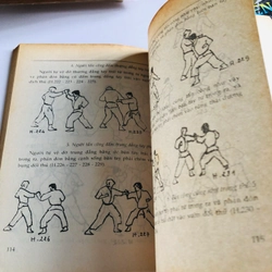 📚 SÁCH VỀ KARATE  🥋 542431