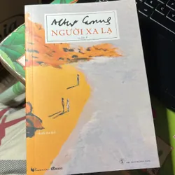 Sách Người xa lạ (Albert Camus)
