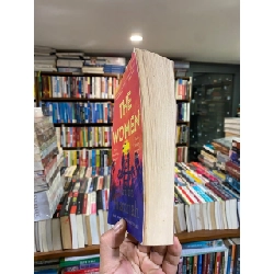 The Woman - Kristin Hannah