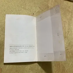 TIẾNG CƯỜI TRONG BÓNG TỐI- Vladimir Nabokov  753071