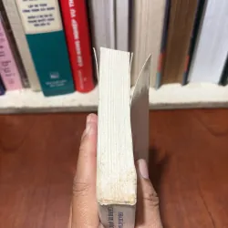 II Sách Luật: Dẫn Độ Tội Phạm… Chuyển Giao Phạm Nhân Quốc Tế - Nguyễn Xuân Yêm - 2000 747885