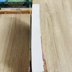 SÁU NGƯỜI ĐI KHẮP THẾ GIAN  1007273