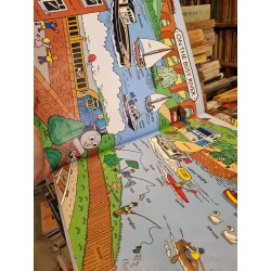 THOMAS' WONDERFUL WORD BOOK : With hundreds of new words, shapes, colours, numbers and more! 201911