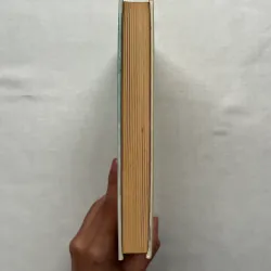 The Life-Changing Magic of Tidying Up - Marie Kondo  960660