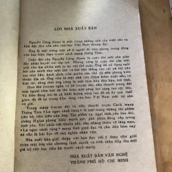 Lá ngọc cành vàng-Nguyễn Công Hoan 1000600