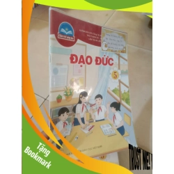 (TẶNG BOOKMARK) Đạo đức lớp 5 (Chân trời sáng tạo) Giáo khoa RBK2702