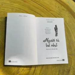  NGƯỜI TÙ BÉ NHỎ - jane elliott 746825