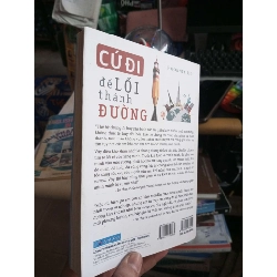 Cứ Đi Để Lối Thành Đường - Phoenix Ho 2018 mới 80% ố Sách kỹ năng HCM1004 1007390