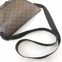 Túi đeo chéo Louis Vuitton Monogram Macassar Magnetic Messenger M45557 611038