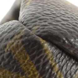 Túi xách vai Louis Vuitton Monogram Artsy GM M40259 611028