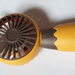 Quạt Cầm Tay Mini Fan  8222
