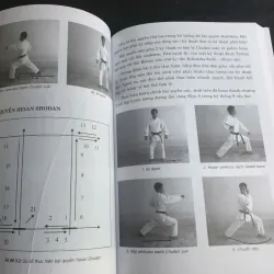 Sách Giáo Trình Karate Đặc Biệt Dành Cho Sinh Viên Không Chuyên 696658