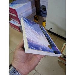 Colorful Etomori 2016 mới 90% có Bookcare HCM0808 VĂN HỌC 919342
