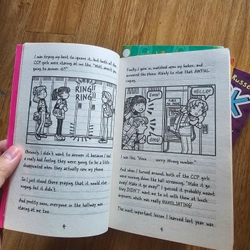 Combo 4q DORK diaries (Sách tiếng anh) như hình 
80k 476351